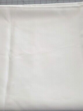 White Suiting/bottomweight